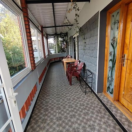 Pear Tree Entire 2Bhk Villa コタジリ エクステリア 写真