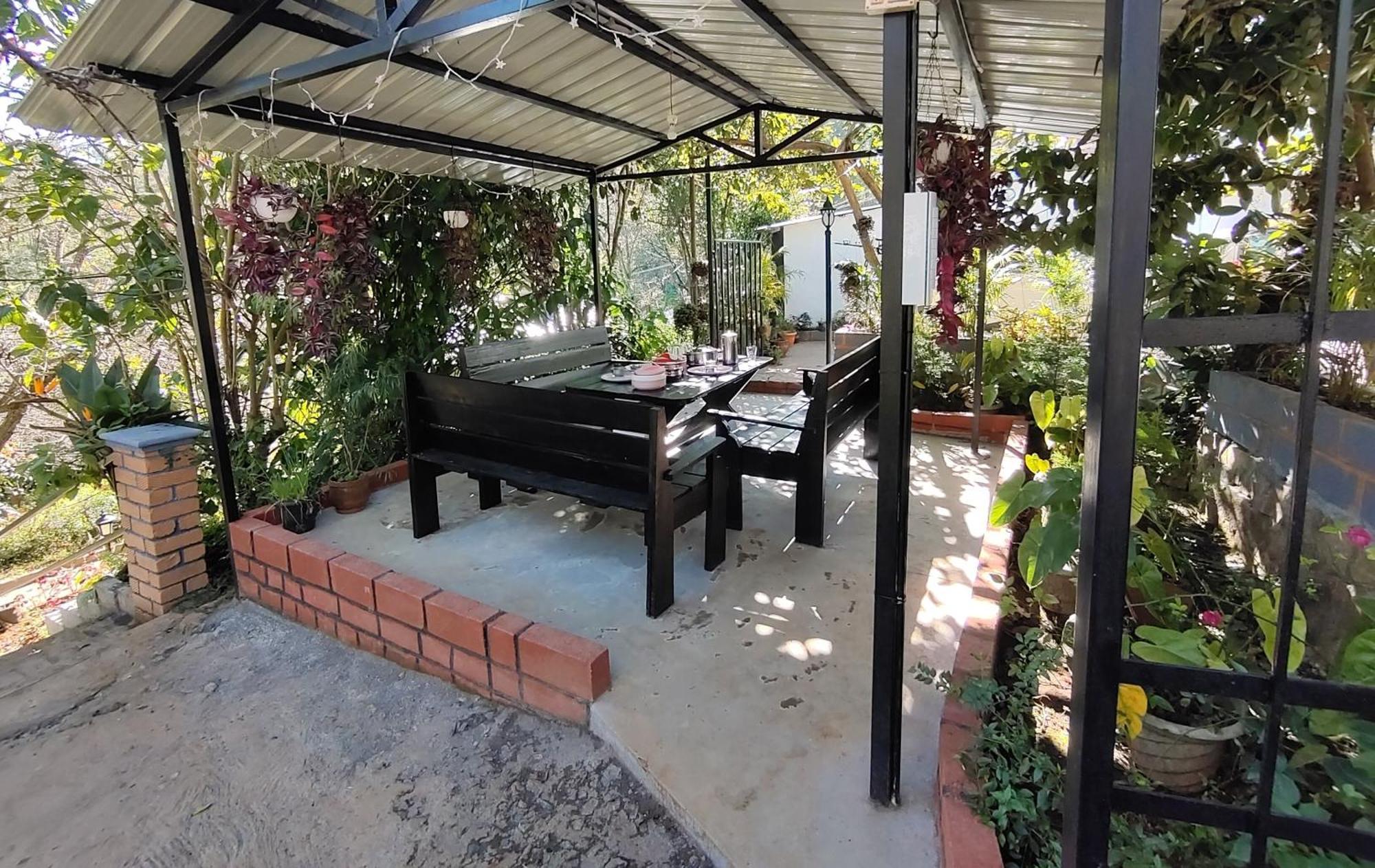 Pear Tree Entire 2Bhk Villa コタジリ エクステリア 写真